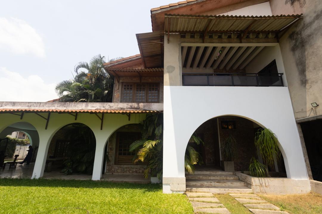 Villa 1000 M2